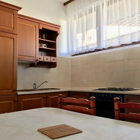 Hilda Vela * Podgora (Split-Dalmatia)