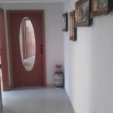 Hilda Vela アパート *