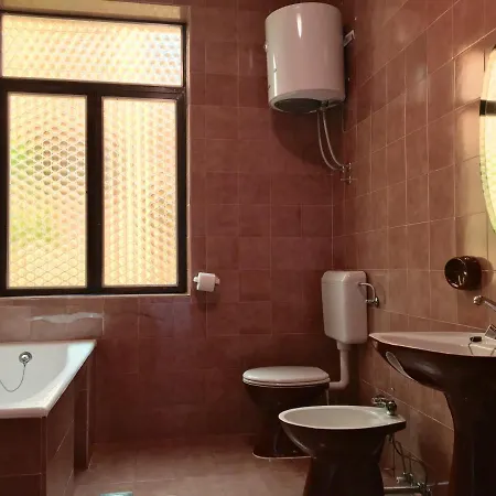 Hilda Vela Apartman Podgora