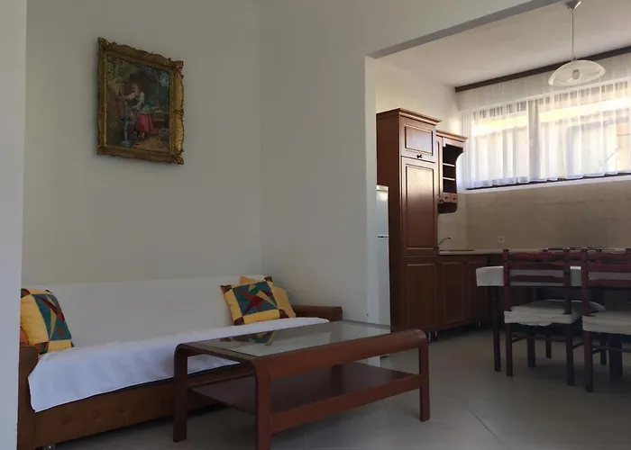 Hilda Vela דירה *